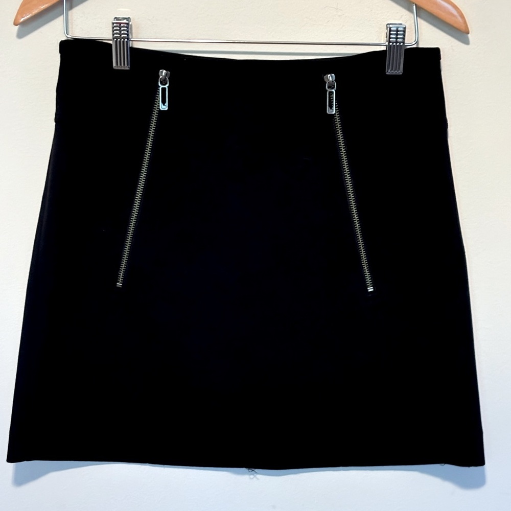 WINTER SALE - Vince Mini-Skirt